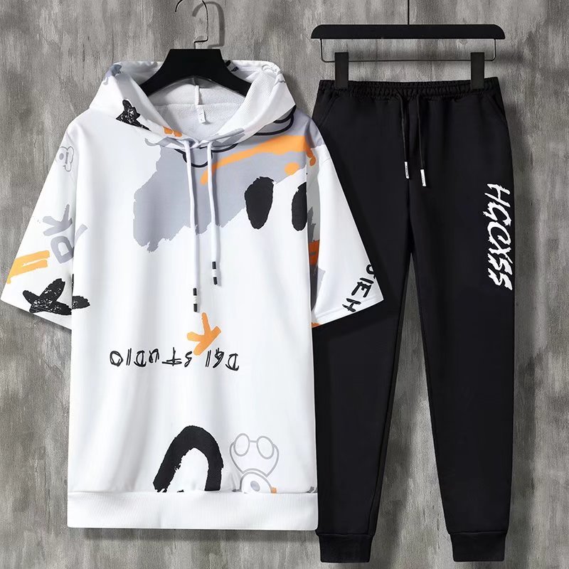 Winter Clothing Essential - New in Hoodies & Sweatshirts Mens