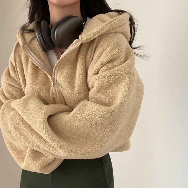 Lamb Wool Sweatshirt Women's 2 - Winter Clothes Shop recension och pris