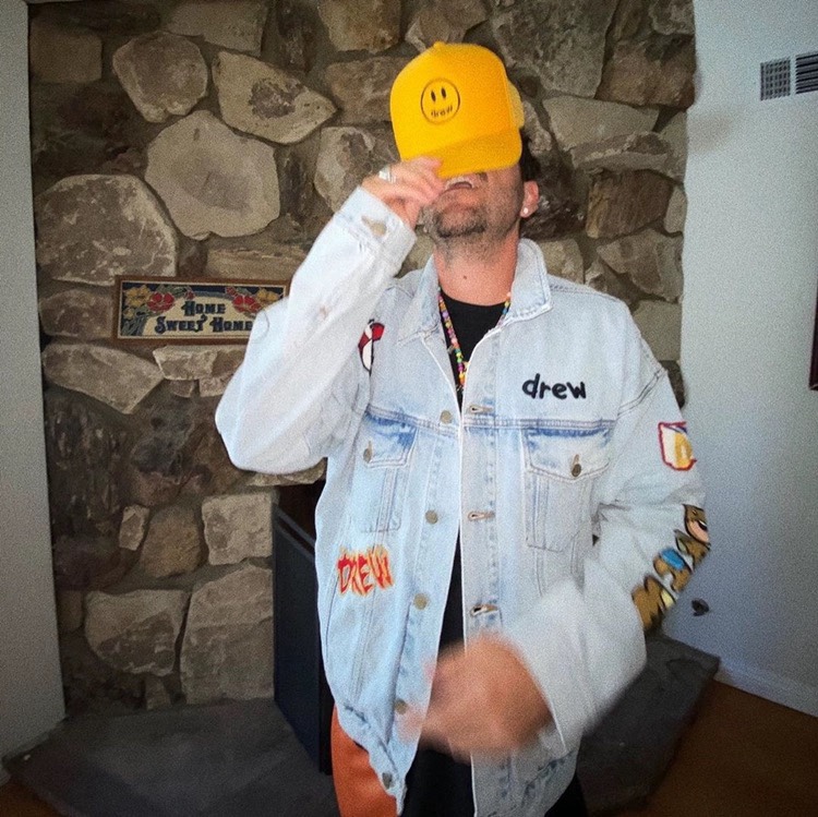 Drew House Smiling Printing lo - Winter Clothing Logos recension och pris